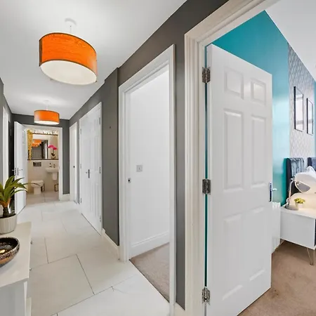 Apartment Stunning Abode - Sleeps 10 - Parking Bristol